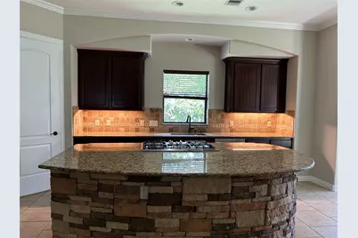 101 E Silverwood Ranch Estate, Shenandoah, TX 77384 - Photo 11