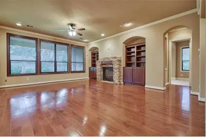101 E Silverwood Ranch Estate, Shenandoah, TX 77384 - Photo 13