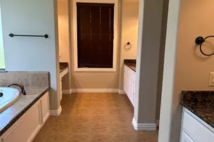 101 E Silverwood Ranch Estate, Shenandoah, TX 77384 - Photo 37