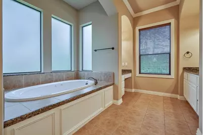 101 E Silverwood Ranch Estate, Shenandoah, TX 77384 - Photo 23