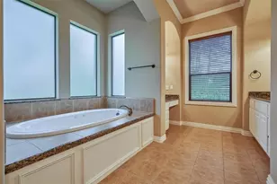 101 E Silverwood Ranch Estate, Shenandoah, TX 77384 - Photo 23