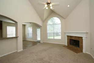 63 S Archwyck Cir, The Woodlands, TX 77382 - Photo 11