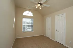 63 S Archwyck Cir, The Woodlands, TX 77382 - Photo 27