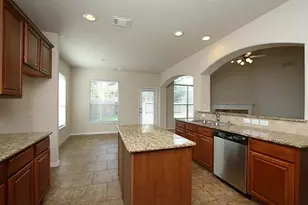 63 S Archwyck Cir, The Woodlands, TX 77382 - Photo 15
