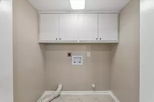1480 Gemini St, Houston, TX 77058 - Photo 9