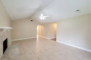 19318 Gagelake Ln, Houston, TX 77084 - Photo 11