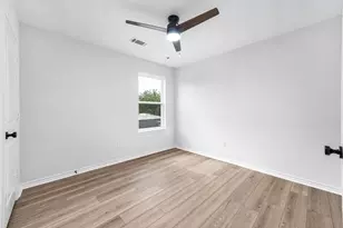 789 Fortune St, Houston, TX 77088 - Photo 27