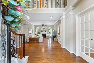 11 Golden Pl, The Woodlands, TX 77381 - Photo 5