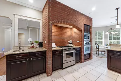 11 Golden Place, The Woodlands, TX 77381 - Photo 19