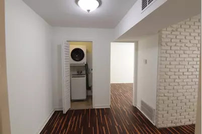 2101 Fountain View Drive #35, Houston, TX 77057 - Photo 15