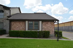 11526 S Kirkwood Rd, Houston, TX 77477 - Photo 3