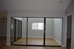 11526 S Kirkwood Rd, Houston, TX 77477 - Photo 9