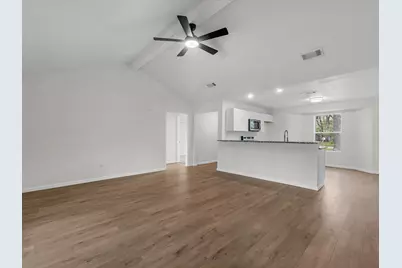 230 W Willwood Drive, Willis, TX 77378 - Photo 5