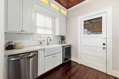 3621 Avenue O 1/2, Galveston, TX 77550 - Photo 7