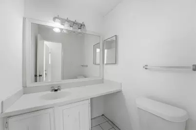 78 W Park West Drive, Houston, TX 77072 - Photo 3