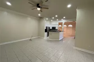 2847 Misty Heath Ln, Houston, TX 77082 - Photo 9