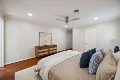 9777 Larston Street, Houston, TX 77055 - Photo 13
