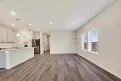 12119 Rushing Ridge Dr, Baytown, TX 77523 - Photo 11