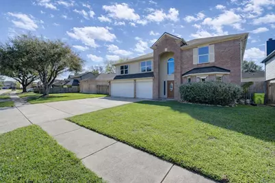 1831 Courtside Place Drive, Missouri City, TX 77489 - Photo 3