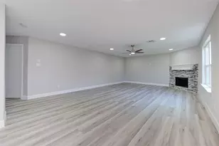 1831 Courtside Pl Dr, Missouri City, TX 77489 - Photo 21