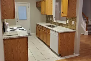 3223 West St, Rosenberg, TX 77471 - Photo 17