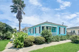 1504 Christopher Columbus Blvd, Galveston, TX 77550 - Photo 3