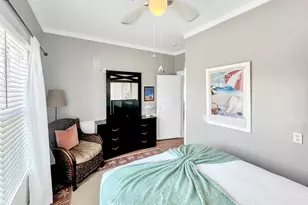 1504 Christopher Columbus Blvd, Galveston, TX 77550 - Photo 11