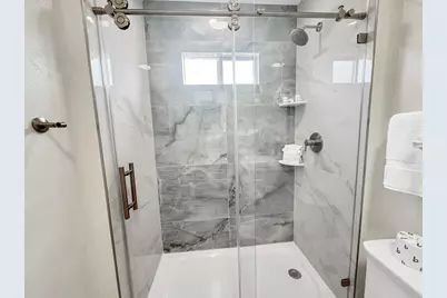 1504 Christopher Columbus Boulevard, Galveston, TX 77550 - Photo 13