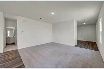 15009 Ronan Drive, Conroe, TX 77316 - Photo 7