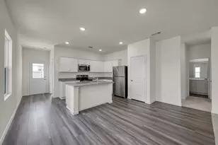 15009 Ronan Dr, Conroe, TX 77316 - Photo 9