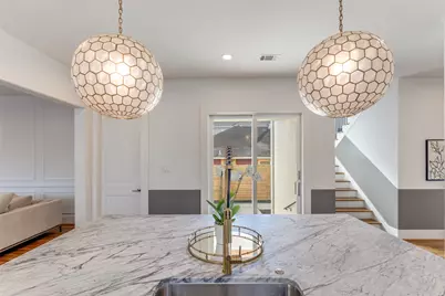 709 E 13th Street, Houston, TX 77008 - Photo 15