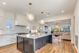709 E 13th St, Houston, TX 77008 - Photo 11