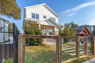 709 E 13th St, Houston, TX 77008 - Photo 5
