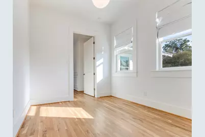 709 E 13th Street, Houston, TX 77008 - Photo 21