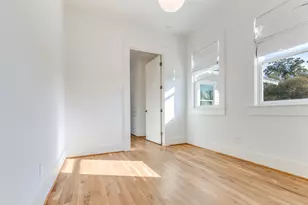 709 E 13th St, Houston, TX 77008 - Photo 21