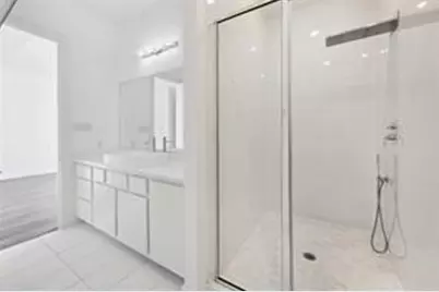 4670 Cedar Street, Bellaire, TX 77401 - Photo 17