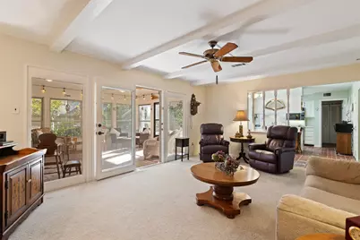 5311 Green Springs Drive, Houston, TX 77066 - Photo 9