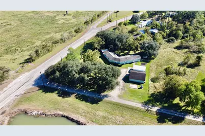 35 Private Road 815, Markham, TX 77414 - Photo 39