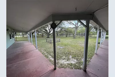 35 Private Road 815, Markham, TX 77456 - Photo 43