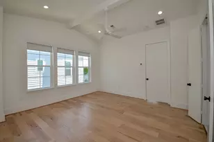 204 Burr St, Houston, TX 77011 - Photo 31