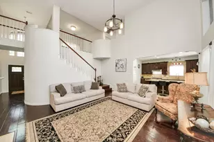 922 Bayhill Dr, Sugar Land, TX 77479 - Photo 11