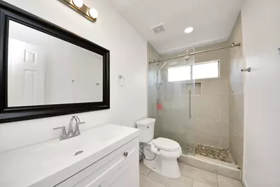 922 Bayhill Drive, Sugar Land, TX 77479 - Photo 25
