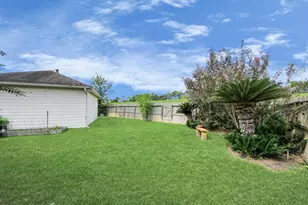 922 Bayhill Dr, Sugar Land, TX 77479 - Photo 43