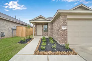 533 Brook Terrance Ln, Willis, TX 77378 - Photo 3