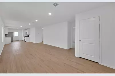 533 Brook Terrance Lane, Willis, TX 77378 - Photo 5