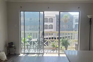 6300 Seawall Blvd, Galveston, TX 77551 - Photo 7