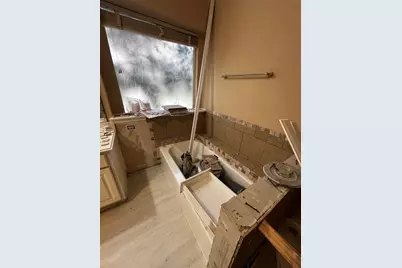 20403 Misty Cove Drive E, Katy, TX 77449 - Photo 19