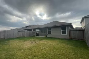 12358 Morning Vis Dr, Houston, TX 77014 - Photo 15