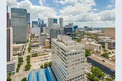 2016 Main St Street #1511, Houston, TX 77002 - Photo 17