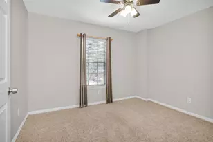 13843 Placid Brook Ct, Houston, TX 77059 - Photo 29